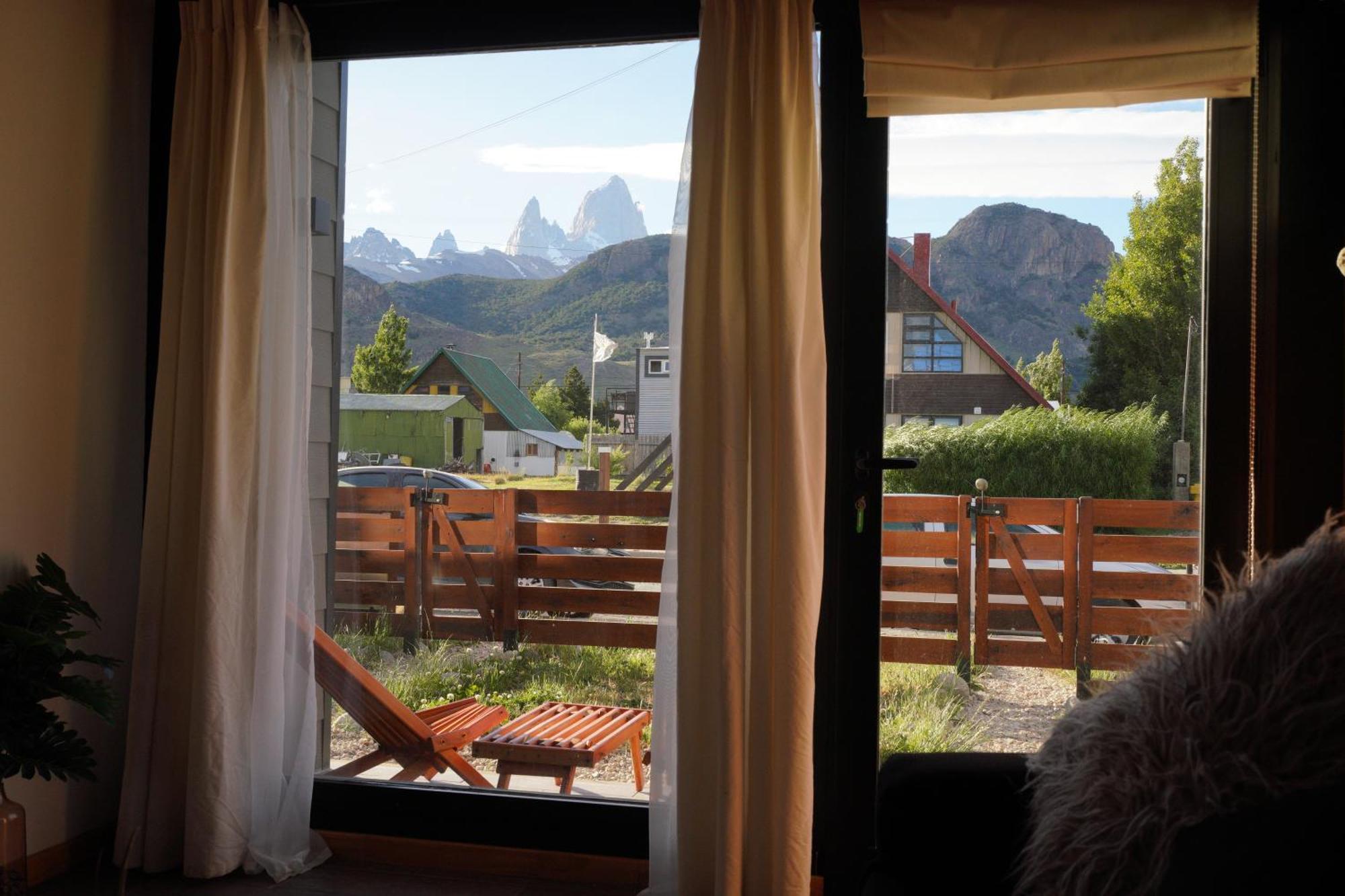 Gueer Aike Mejor Tiny House C/ Vista Al Fitz Roy Villa El Chaltén Eksteriør billede